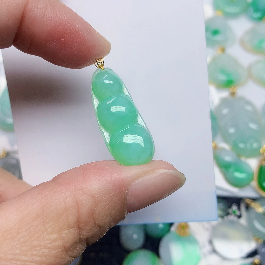 翡翠18K金镶嵌颈饰2557899