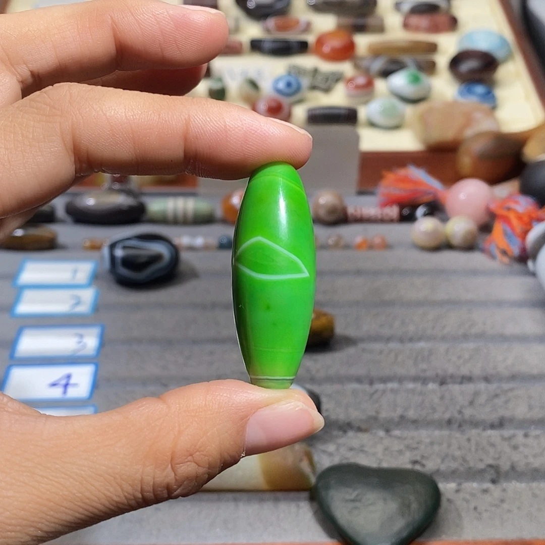 小***6玛瑙/玉髓合金颈饰