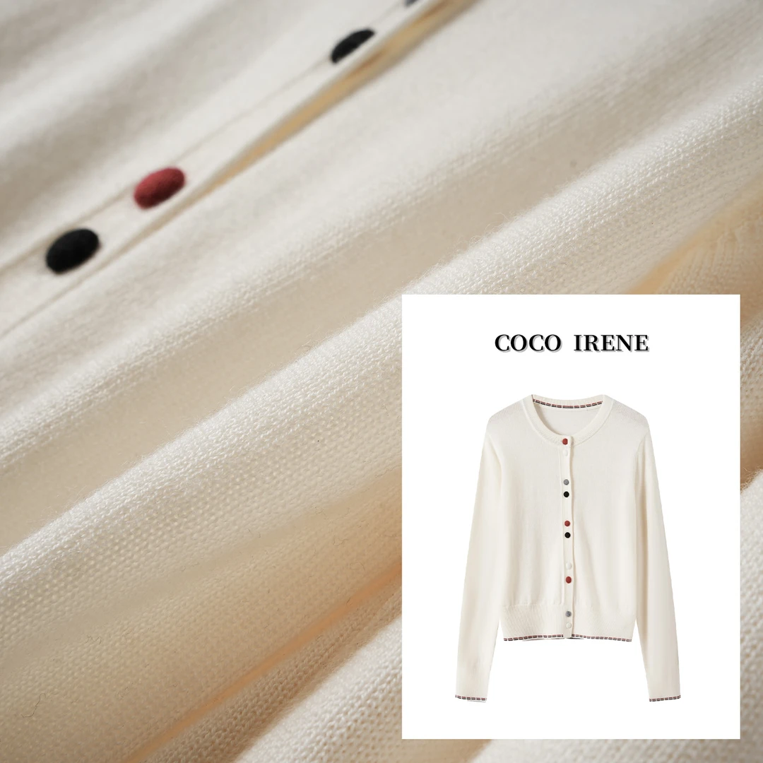 COCO IRENE 【红豆】2025春新款减龄彩扣针织纯羊毛开衫