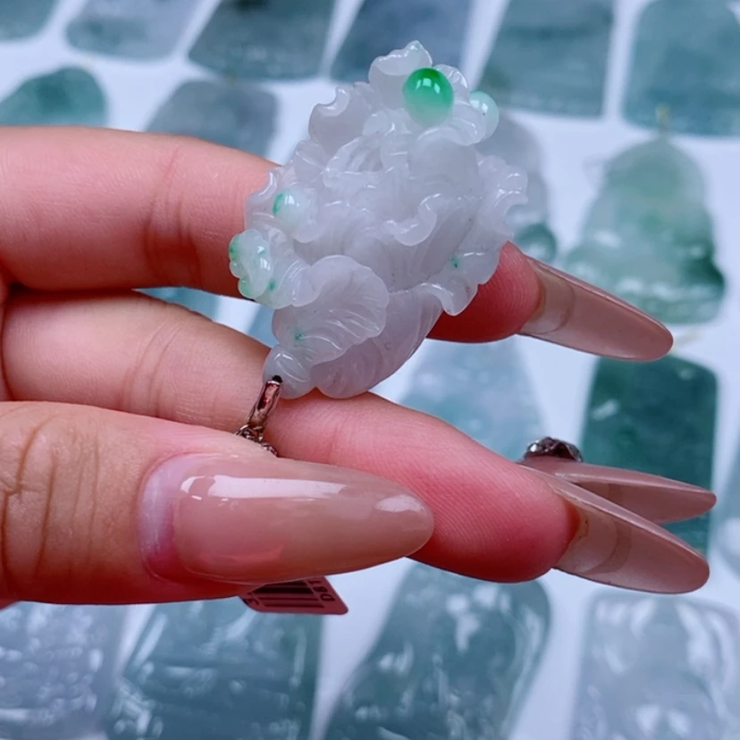 【闪购商品】颈饰未镶嵌翡翠