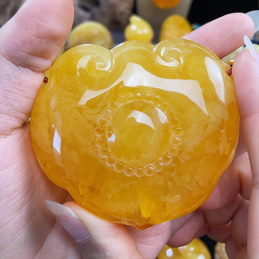 琥珀未镶嵌珠宝奇石