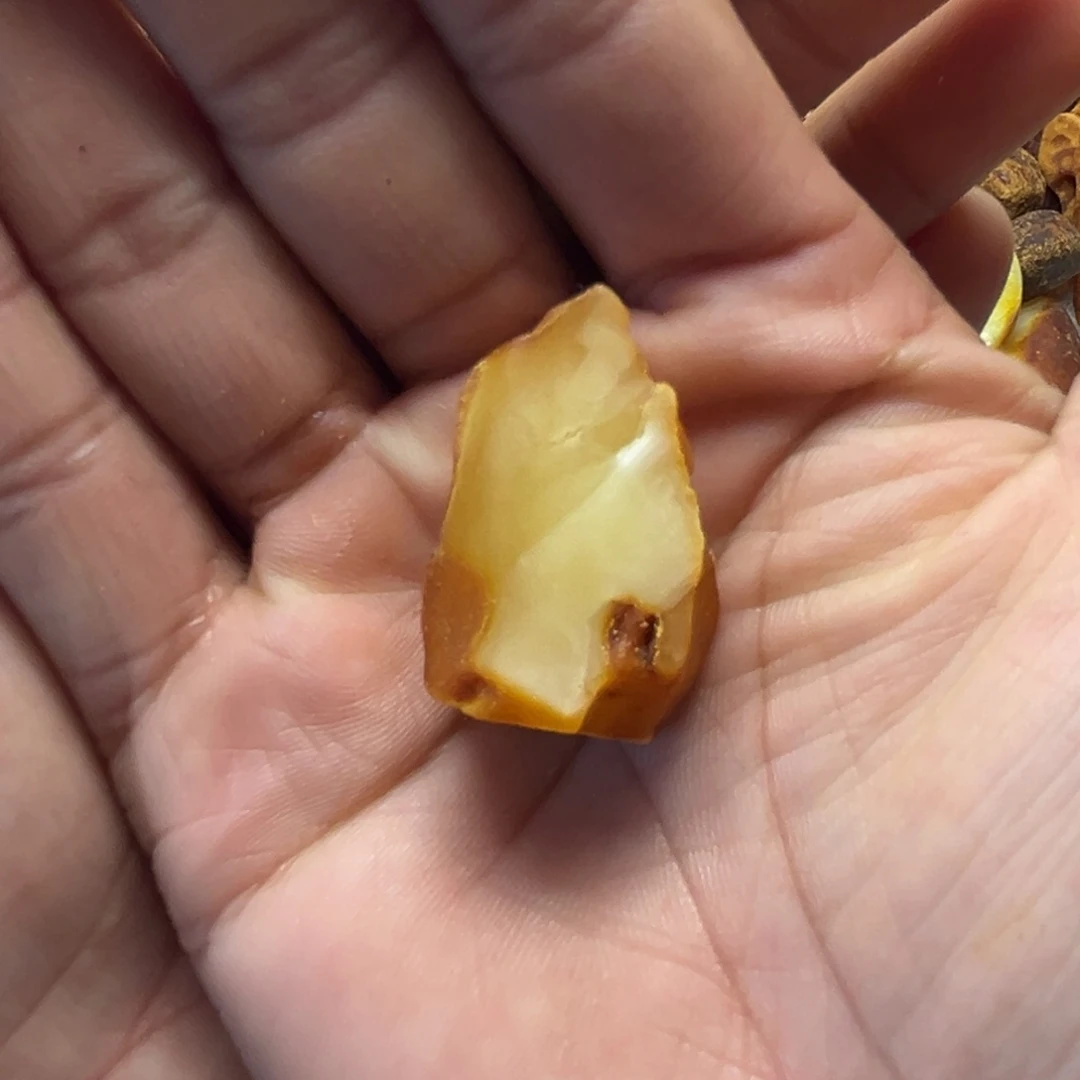 相***我琥珀未镶嵌裸石蜜蜡定制随型珠