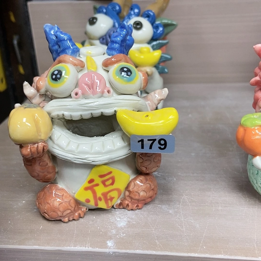 摆件直播间手工抽象陶瓷摆件179
