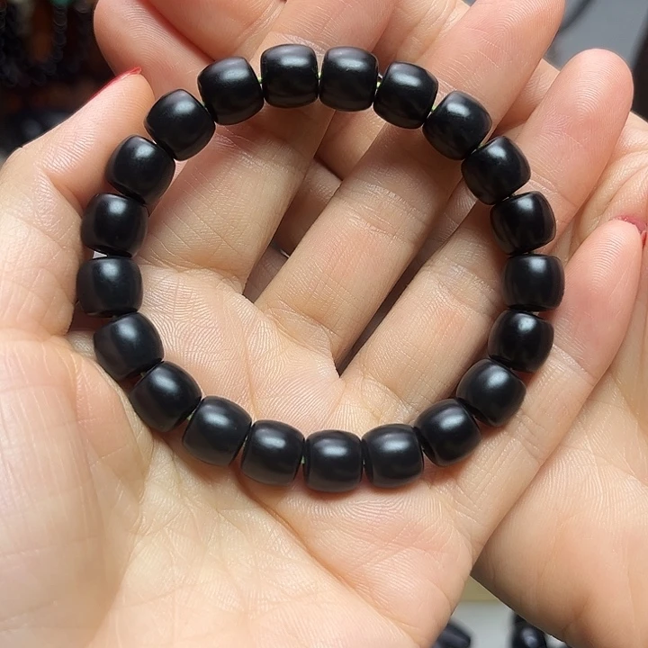 ༺***༻吊坠(赠链)未镶嵌和田玉（墨玉）卡10直切