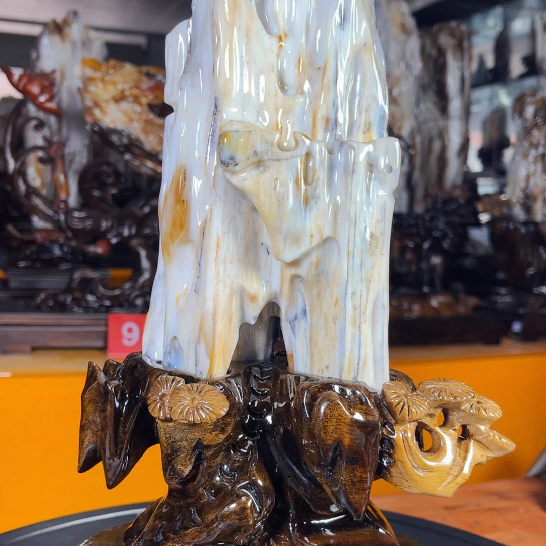 硅化玉未镶嵌珠宝奇石