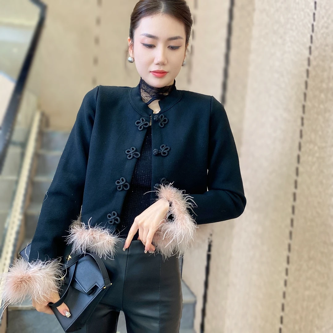 时尚炸街独特超好看小香风短外套女2024新款小众修身显瘦上衣