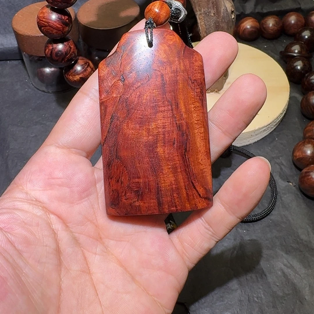 黄花梨/降香黄檀手串/手链海南黄花梨老料无事牌风化料