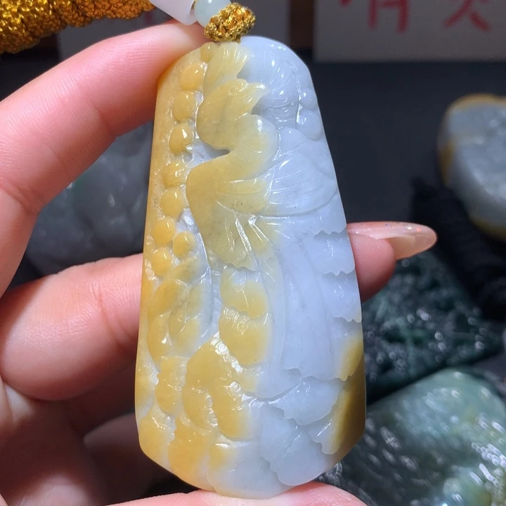 翡翠未镶嵌颈饰保真天然A货翡翠