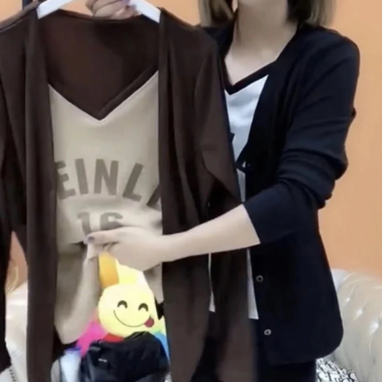 印花常规法式字母不起球时尚T恤洋气长袖减龄