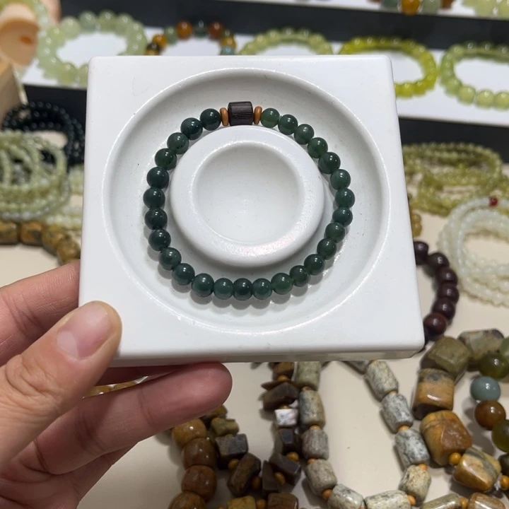 蛇纹石玉未镶嵌手链卡6