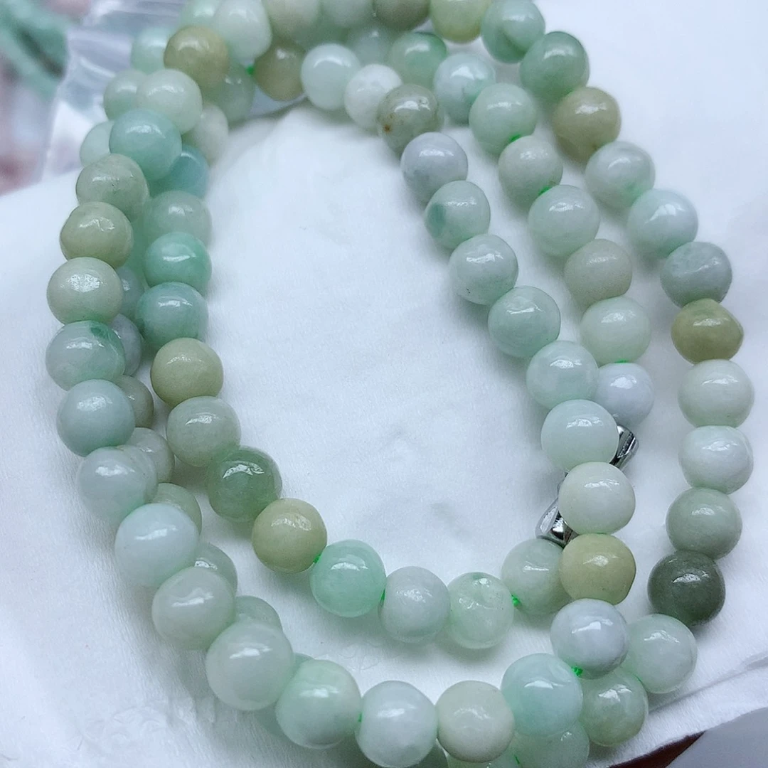 翡翠未镶嵌颈饰手串