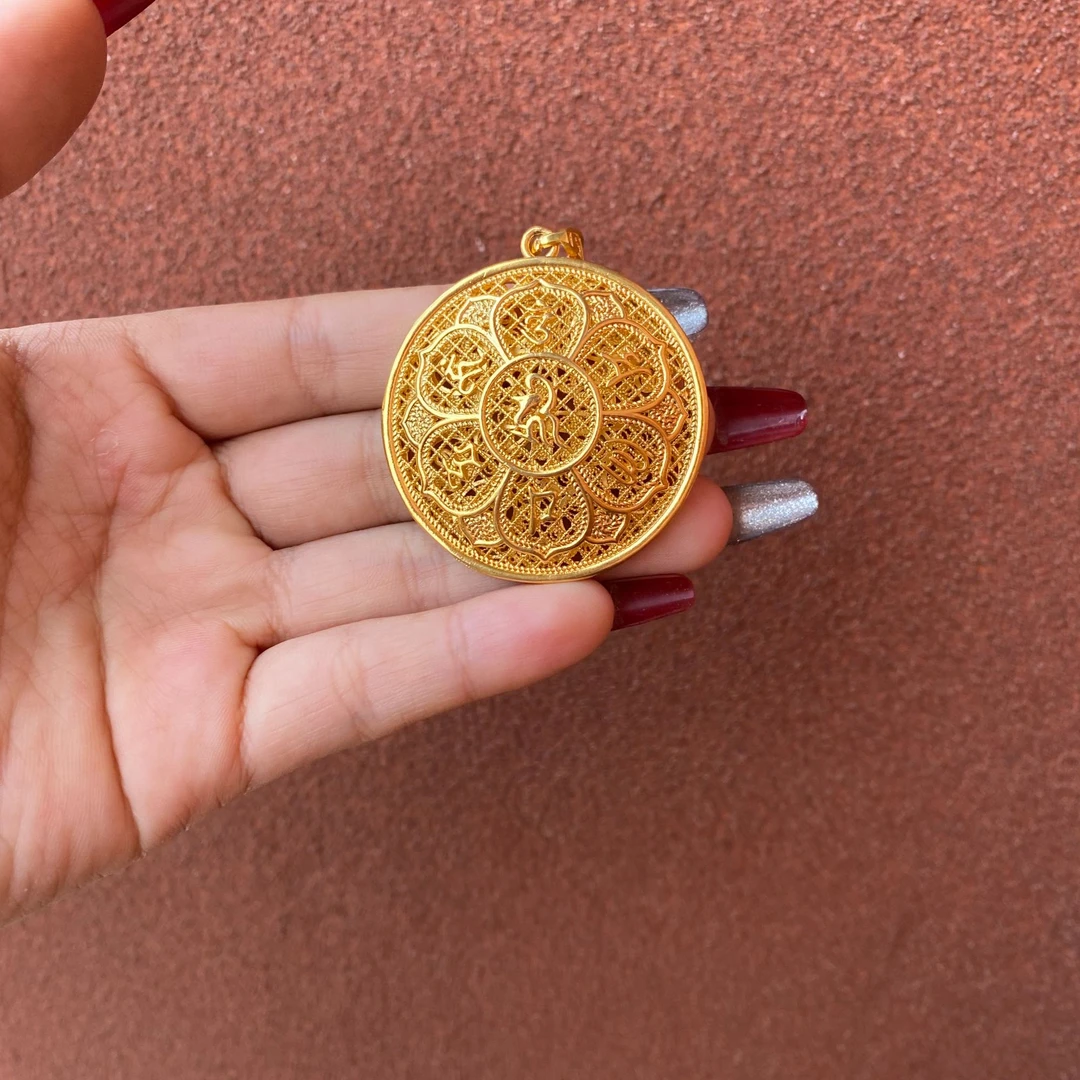 A318-云上八宝圆盘吊坠