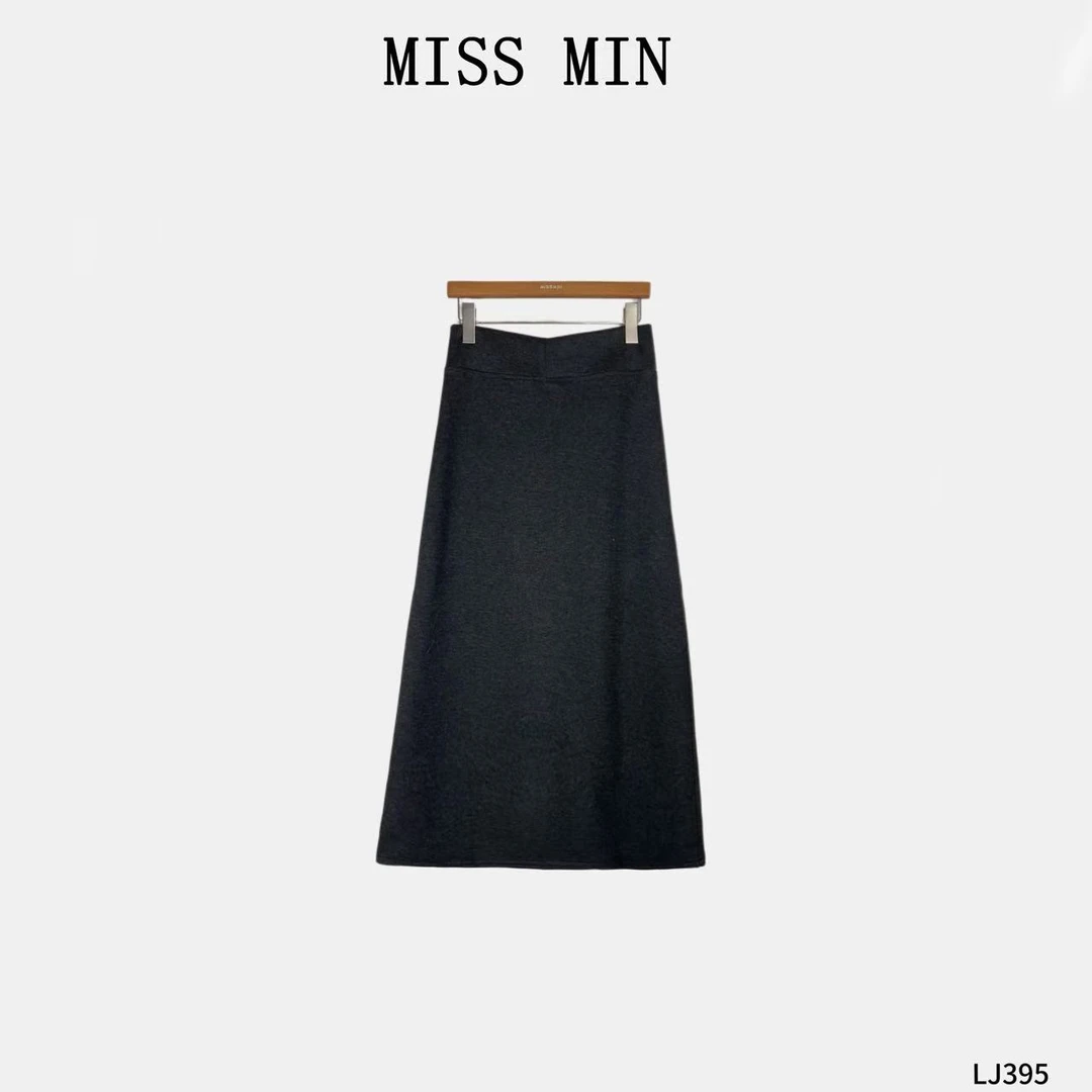 MISS MIN【暗调简型】秋冬复古简约千金清冷贵系衣服显瘦长裙 LJ395