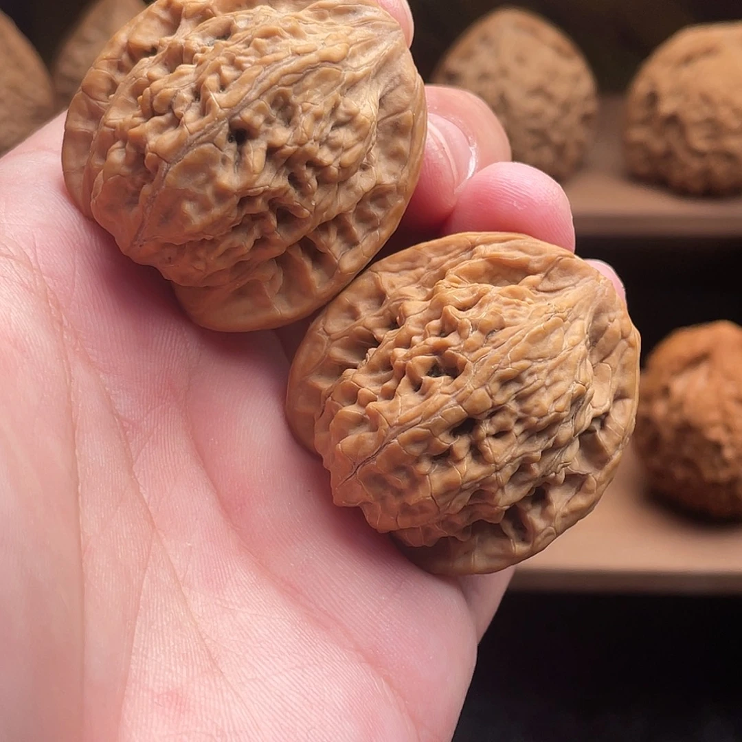 吊坠文玩核桃野生虎头