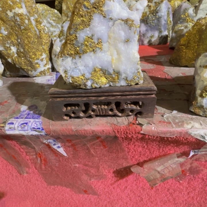 璀***宝金属图我哦哦哦哦哦哦哦么，