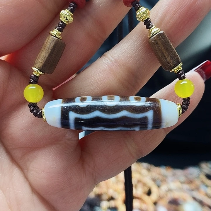 玛瑙/玉髓颈饰合金