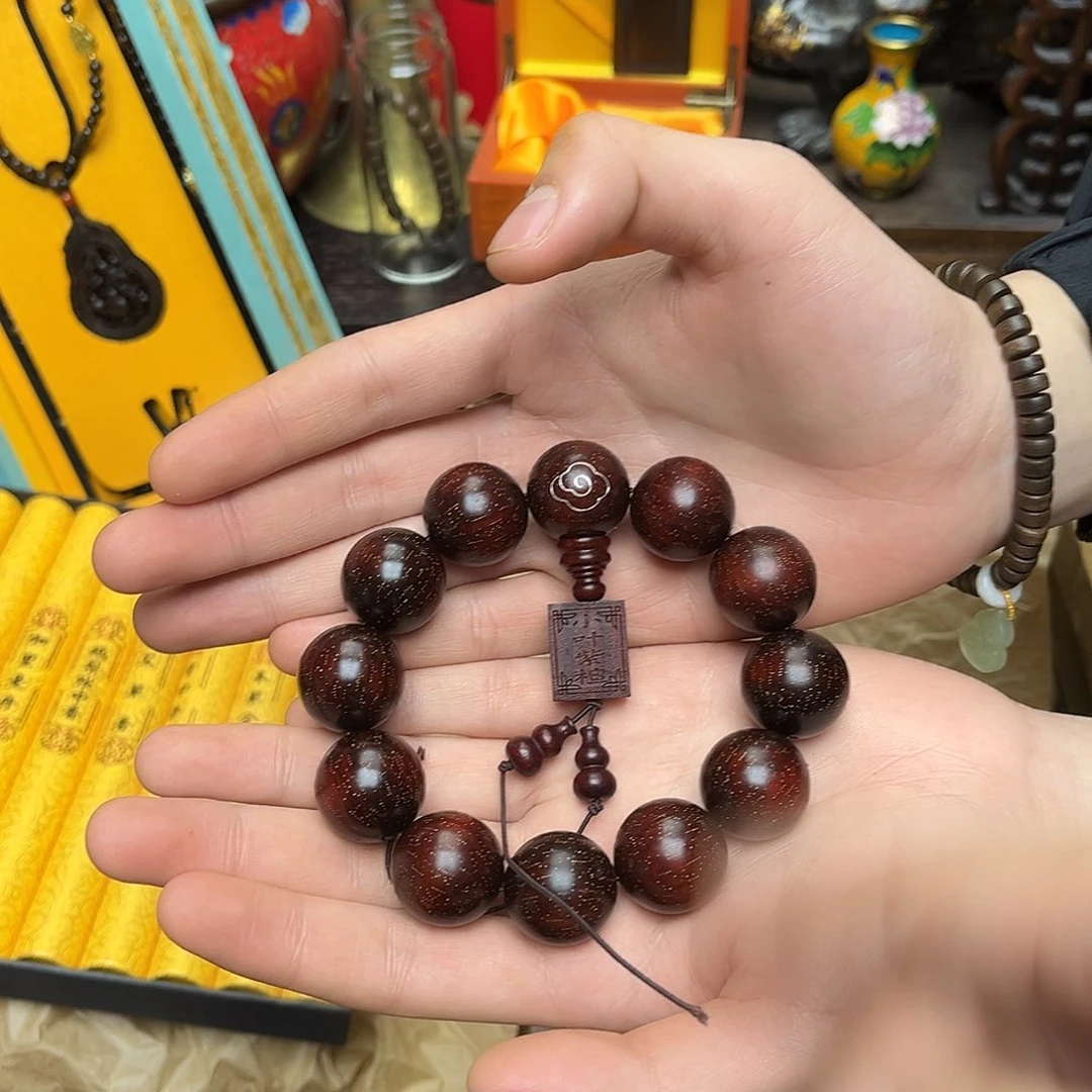 大叶紫檀（黑酸枝木类）