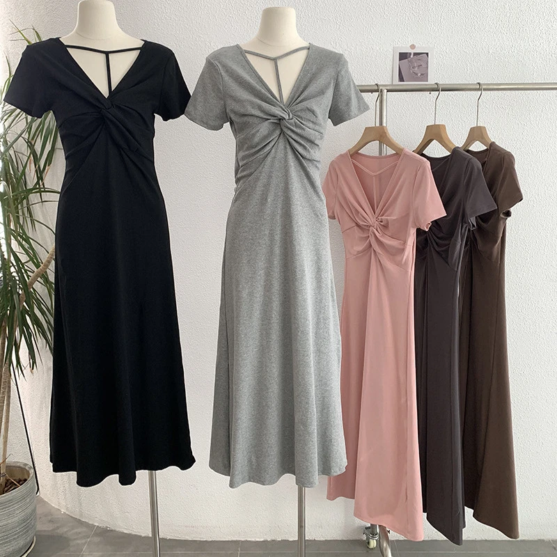 欧玛莱扭结V领纯色显瘦短袖收腰长款A字气质连衣裙纯欲风春季女