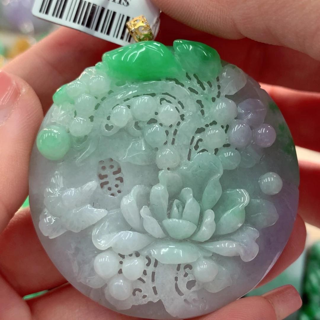 翡翠吊坠(不含链)18K金镶嵌