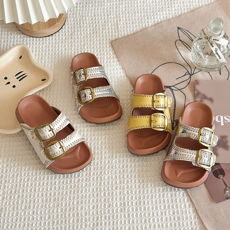 女童韩版休闲外穿一字拖鞋2025夏季新款软底皮带扣男童勃肯凉拖鞋