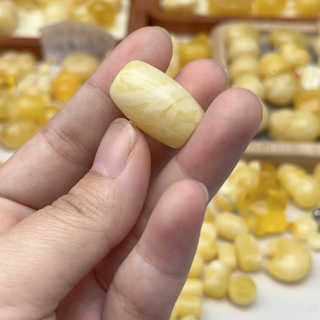 裸石蜜蜡未镶嵌配饰