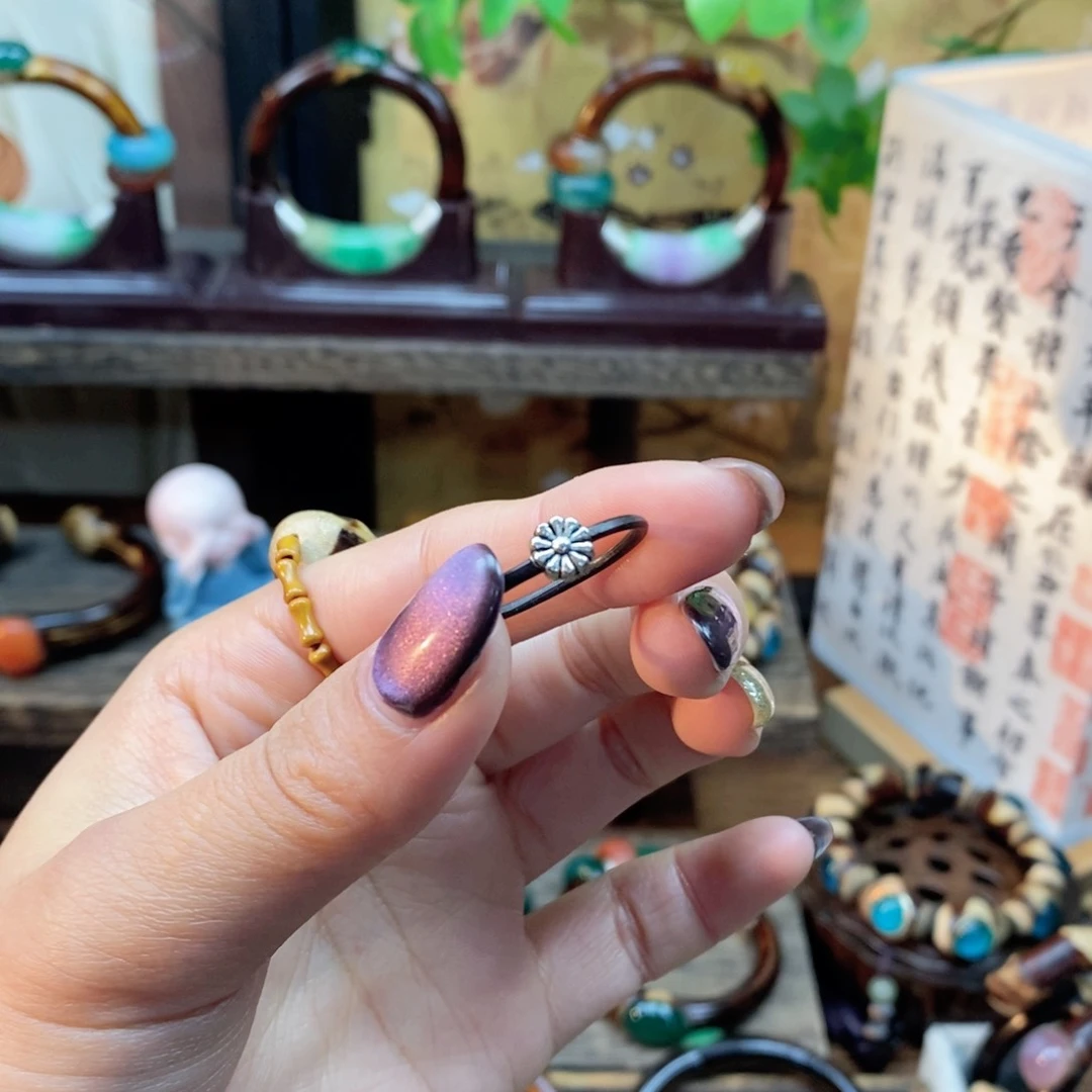 非金属无江****_黑藤戒指