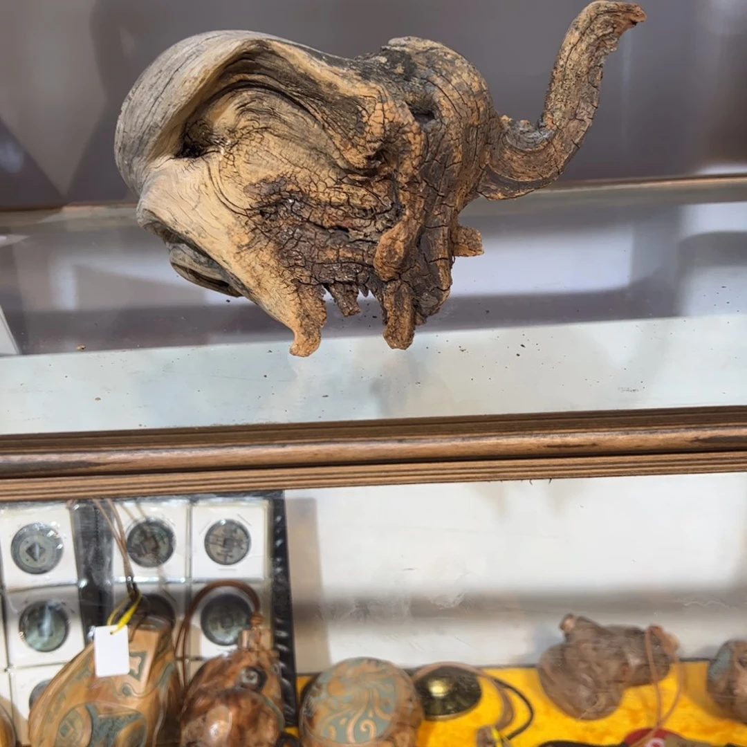 柏木（崖柏）?****?太行崖柏叫子