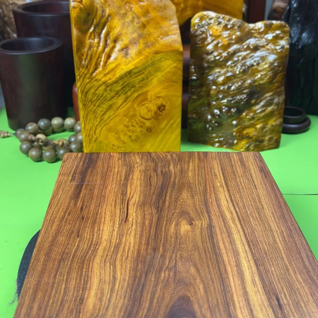 大果紫檀（缅甸花梨）闲*?