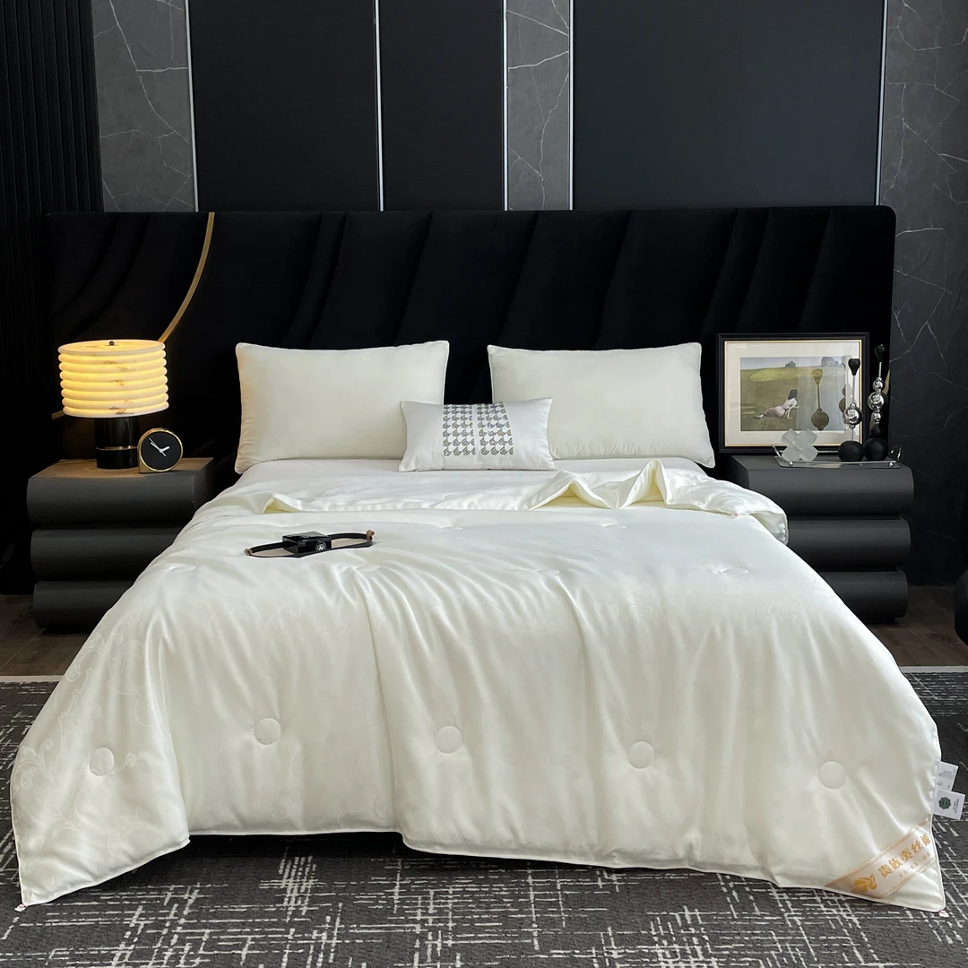 秋冬被双宫桑蚕丝被100%桑蚕丝填充