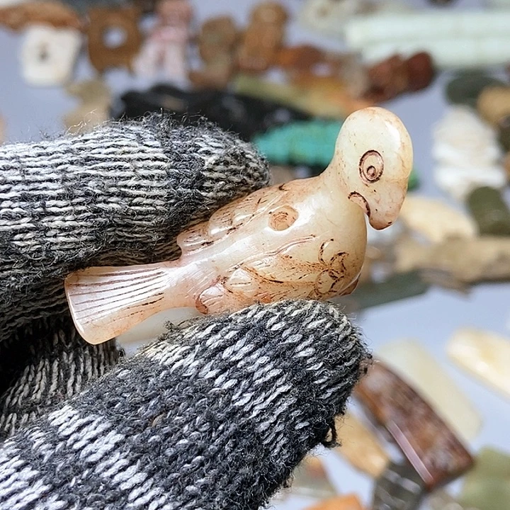 和田玉未镶嵌颈饰49