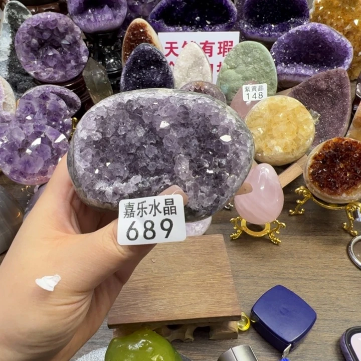 水晶摆件未镶嵌水晶689