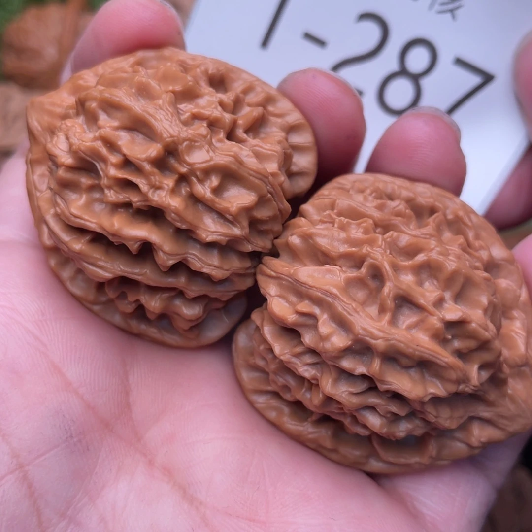 文玩核桃把件龙门涧39