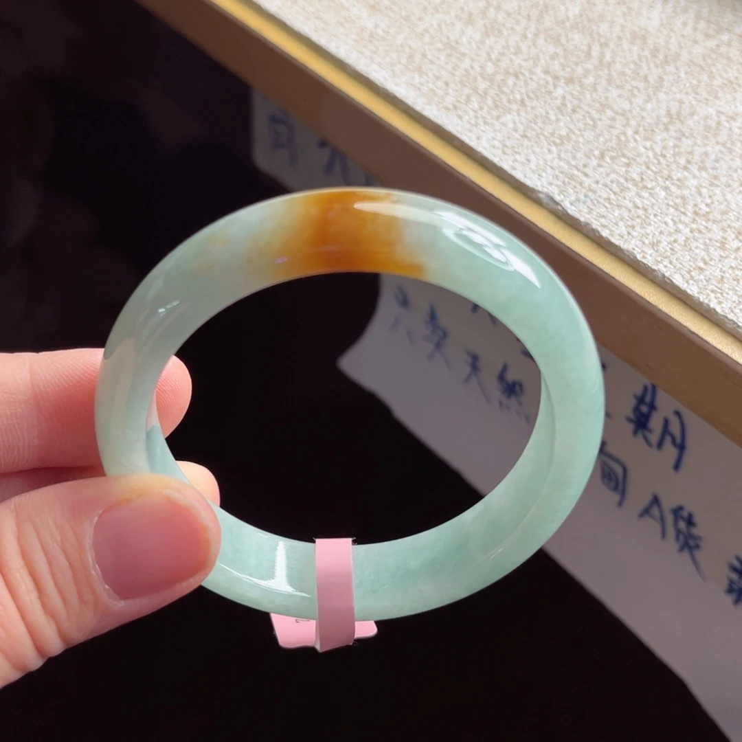 翡翠未镶嵌手镯手镯