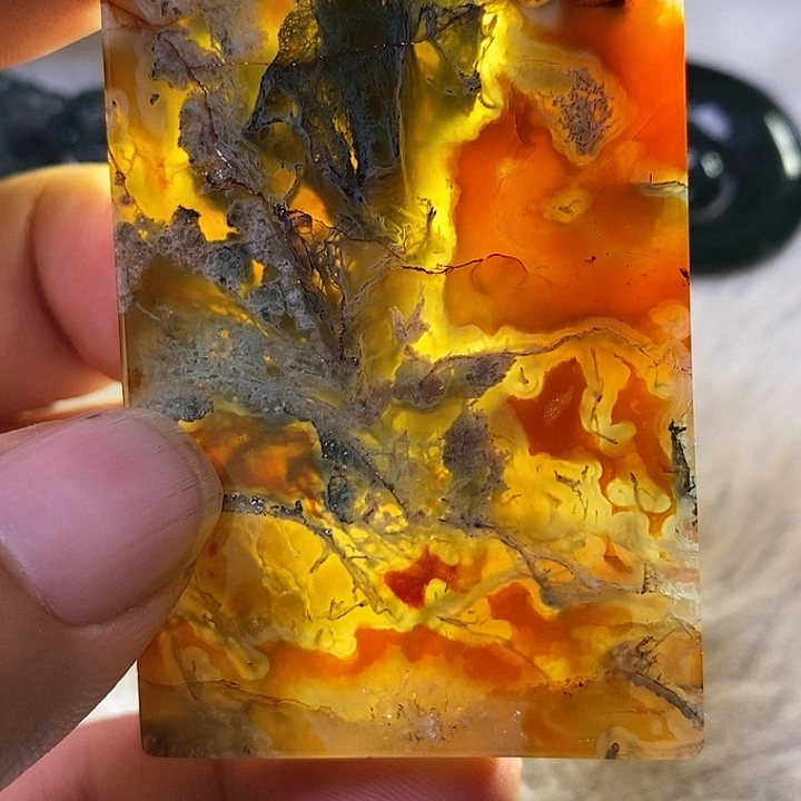 用***6玛瑙/玉髓颈饰未镶嵌