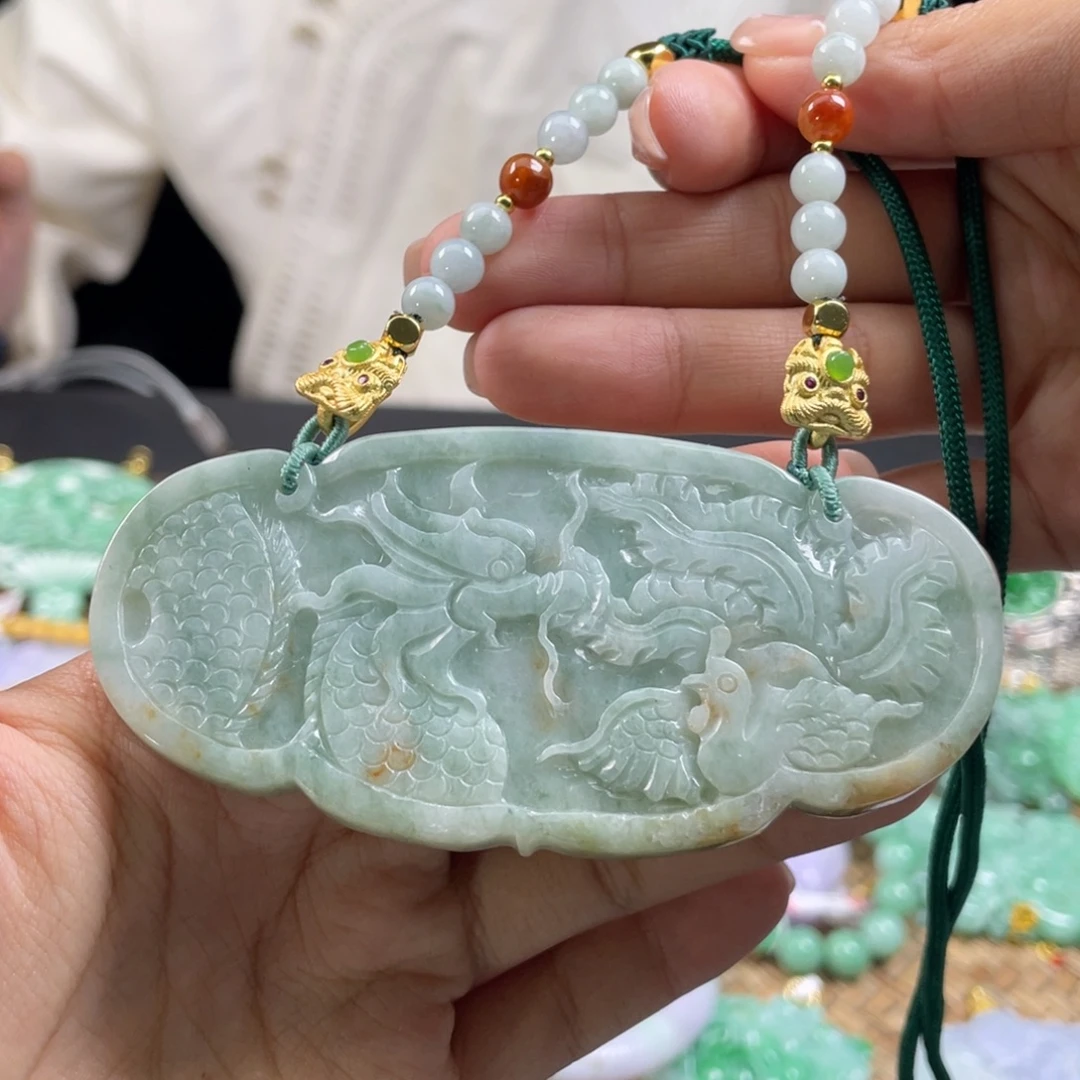 翡翠未镶嵌颈饰代编织