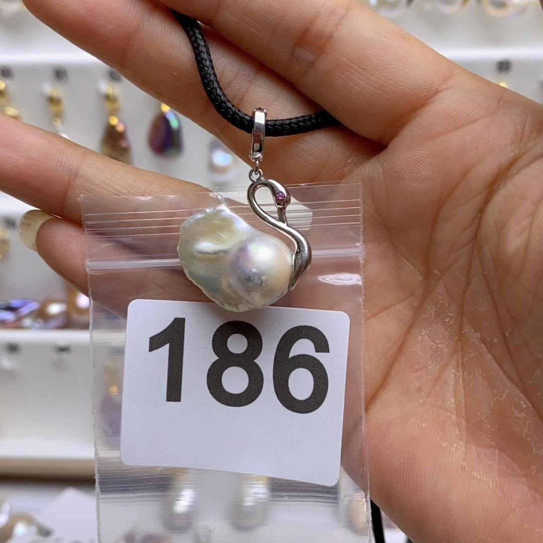 淡水珍珠颈饰银S925镶嵌186