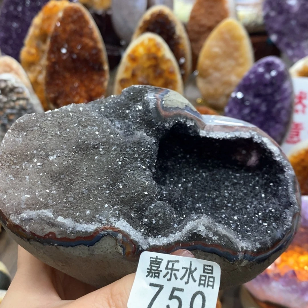 水晶摆件未镶嵌水晶750