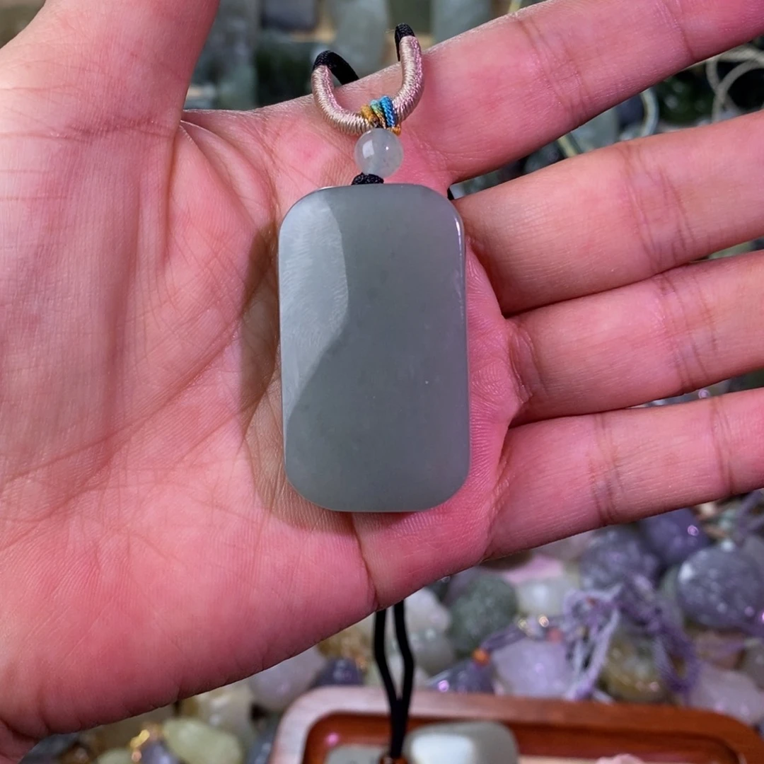 锦***溪和田玉未镶嵌颈饰