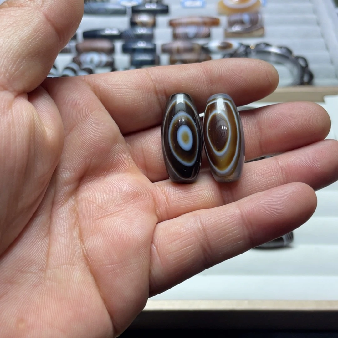 M***r玛瑙/玉髓合金珠宝奇石