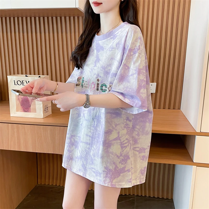 时尚小众纯棉渐变短袖T恤女夏季新款宽松中长款扎染贴布绣花上衣