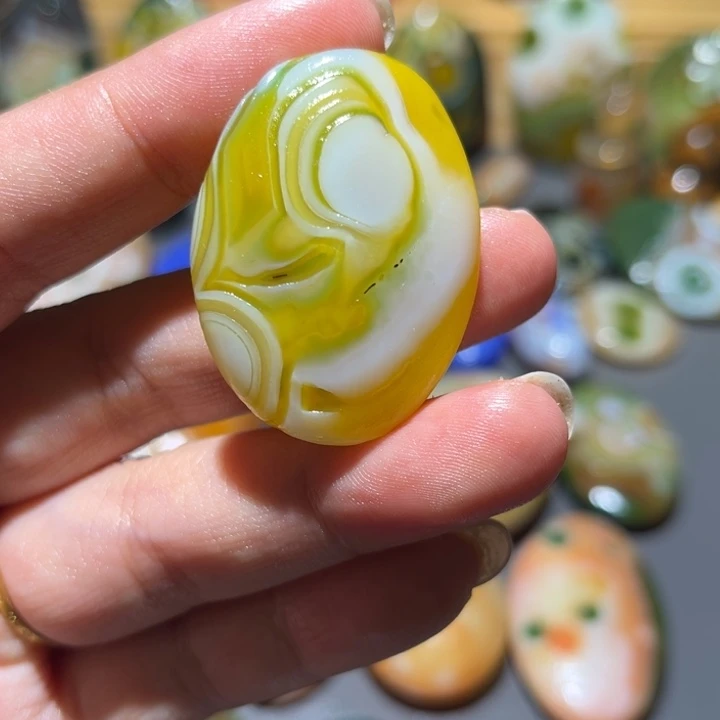 玛瑙/玉髓未镶嵌颈饰