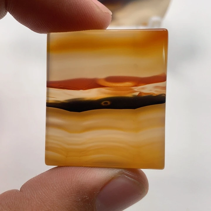 玛瑙/玉髓颈饰未镶嵌W**生
