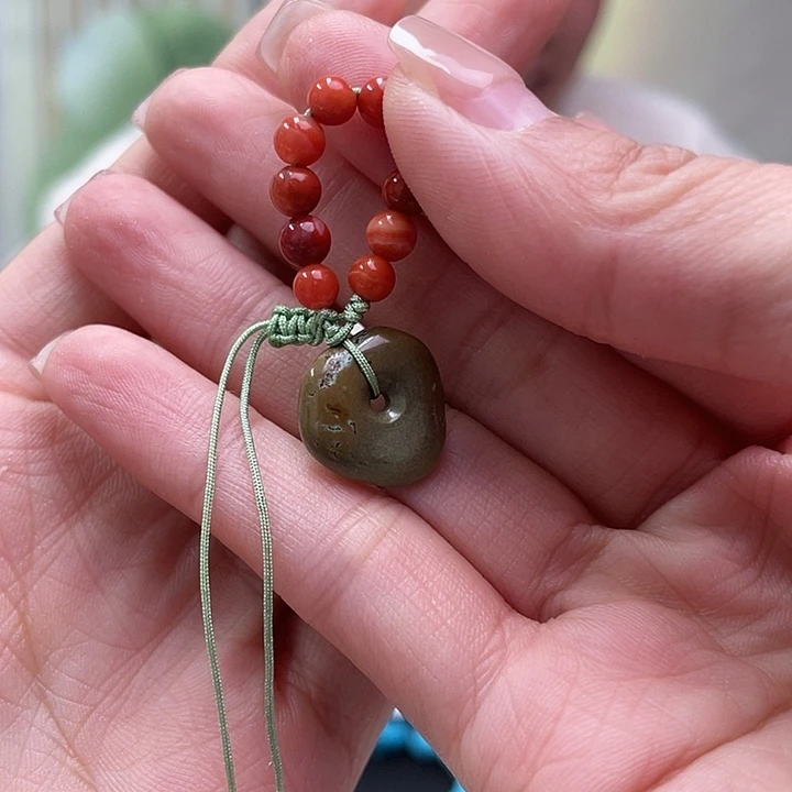 未镶嵌南红玛瑙珠宝奇石