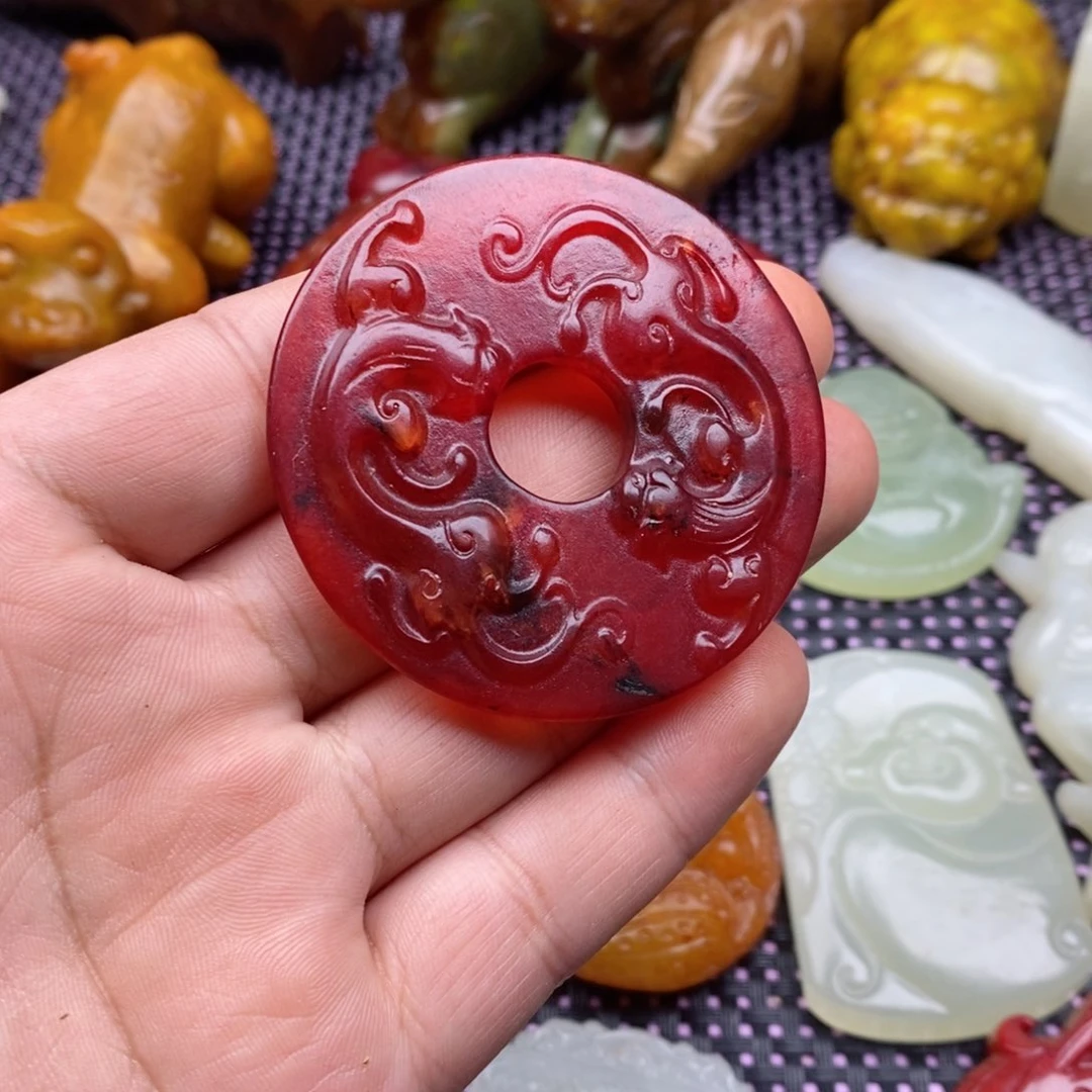 蛇纹石玉颈饰未镶嵌