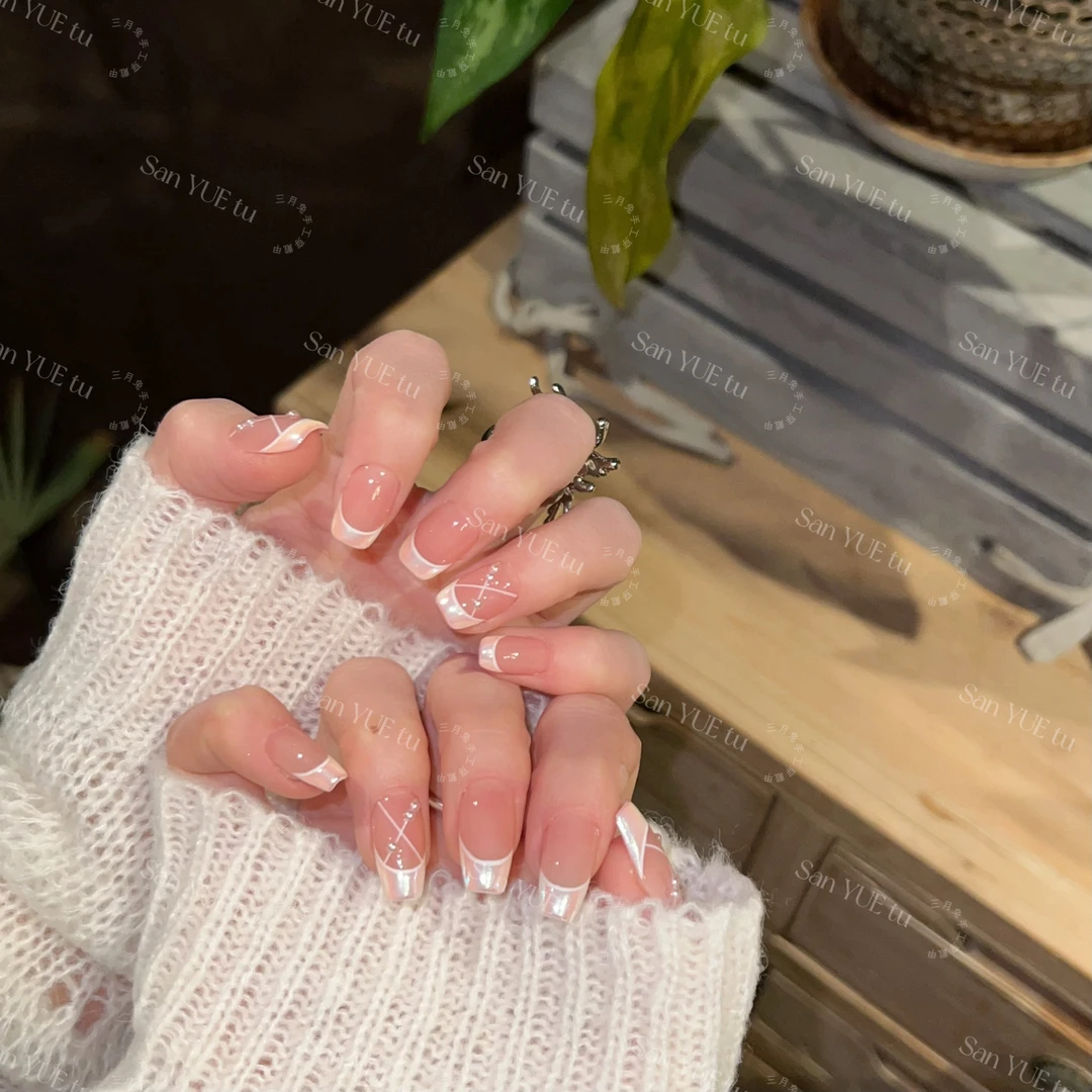 缎面芭蕾-简约气质夏季裸色渐变穿戴式纯欲穿戴式纯欲指尖穿戴甲