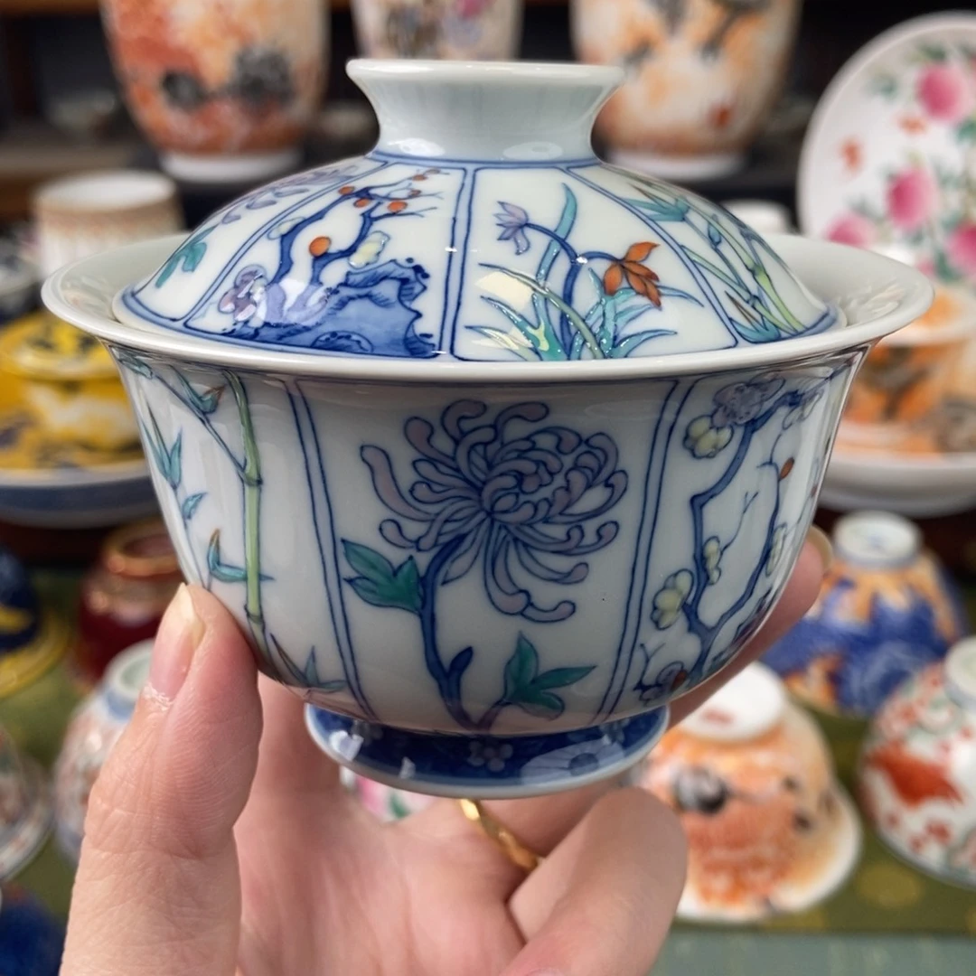 陶瓷设计风格现代文学作品