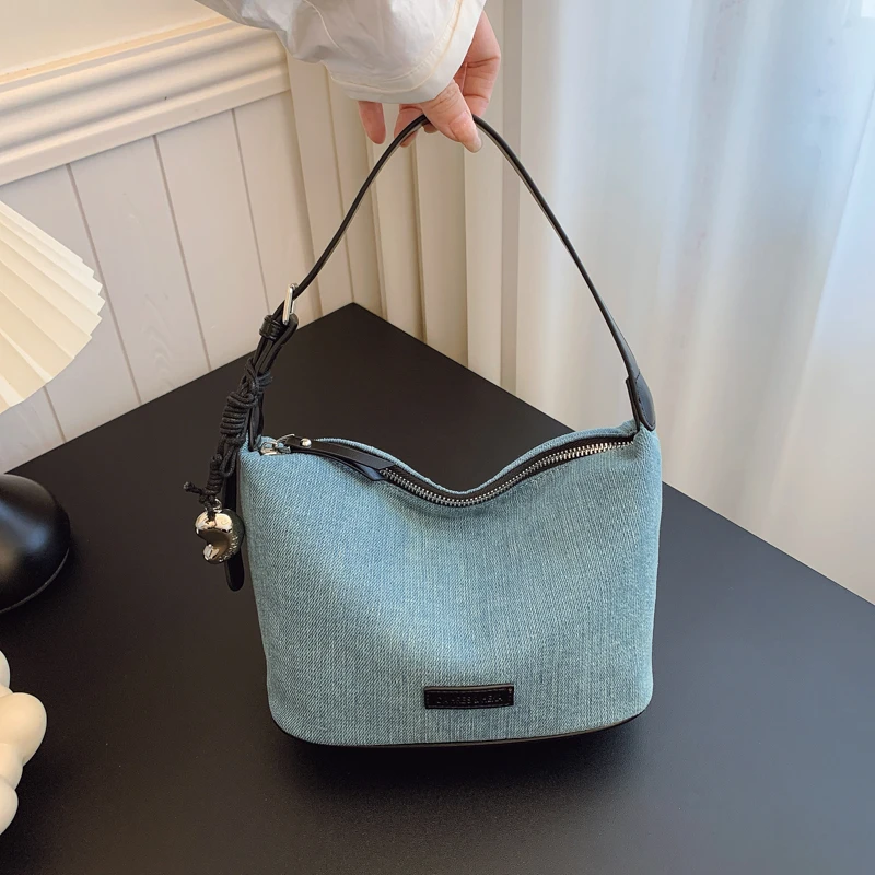 包包2025新款时尚牛仔布单肩腋下包法式小众设计百搭女士斜挎包