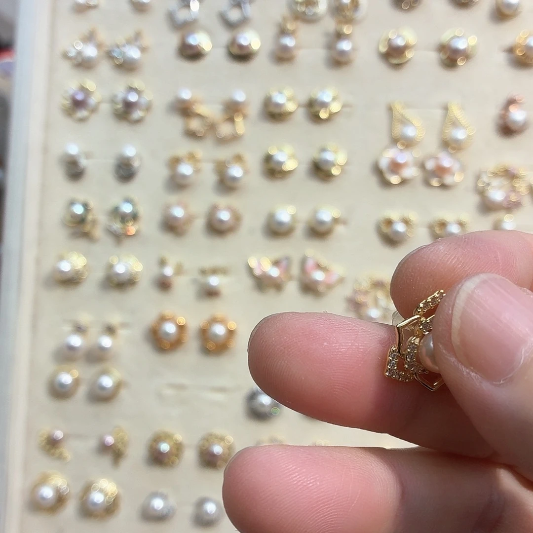 用***3合金耳饰淡水珍珠