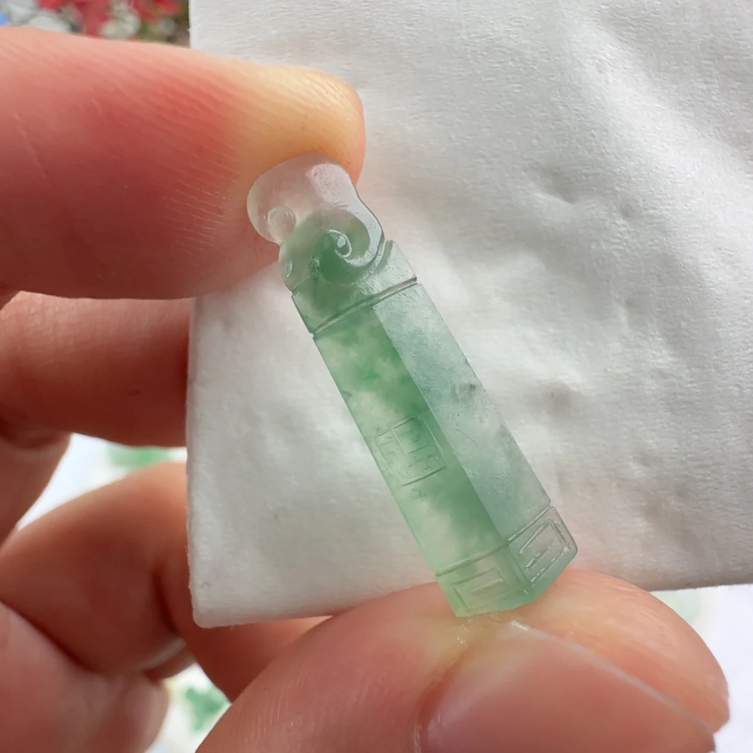 定制翡翠未镶嵌定制翡翠毛货不退不换