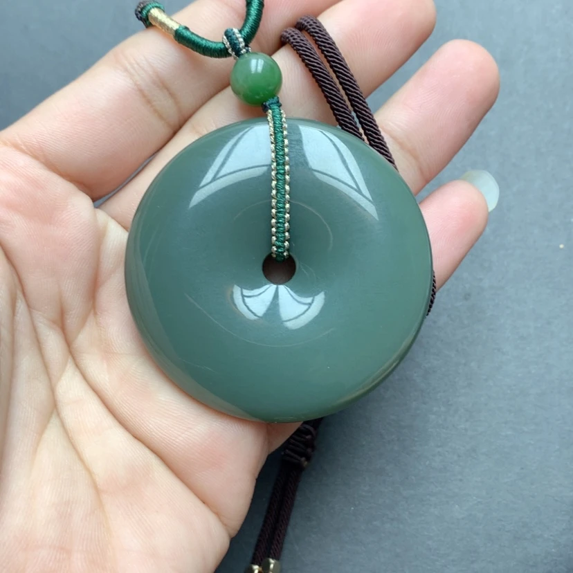【闪购商品】和田玉（碧玉）颈饰未镶嵌蜗*?